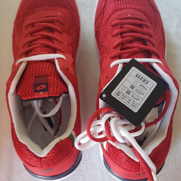New Lotto Red and White Sneakers. Men 11,5 - Picture 4 of 9